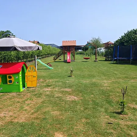 Kucerak U Sremu Klenak