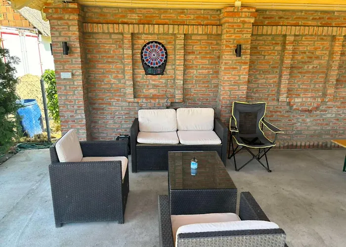 Kucerak U Sremu Klenak