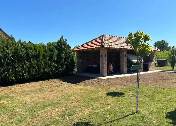 Vilă Kucerak U Sremu