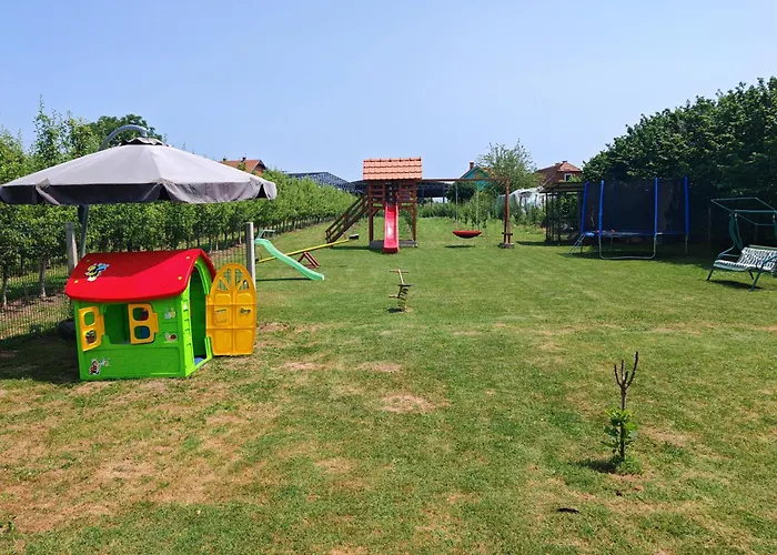 Kucerak U Sremu Klenak